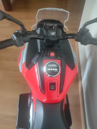 Moto Eléctrica Infantil Honda 2-5 Años