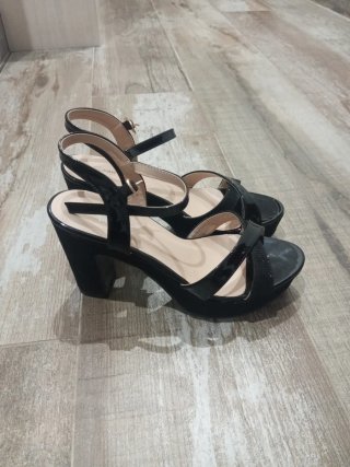 Sandalias de tacón y plataforma