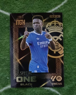 Vinicius Special One Black Megacracks 2026 27