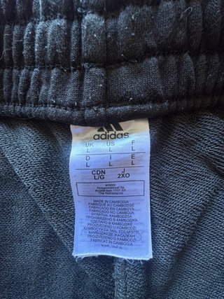 Pantalón corto Adidas Talla L