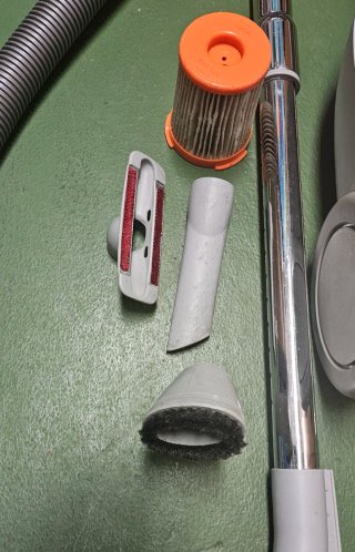 Aspirador Progress Cyclonic 1600W