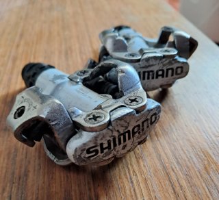 Pedales MTB Shimano