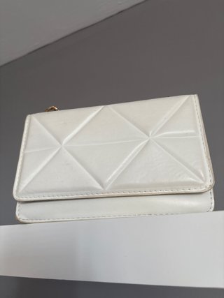 Bolso blanco acolchado