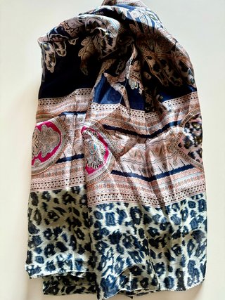 Foulard Seta Regina Schrecker