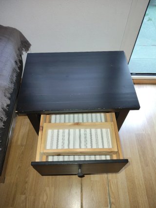 Cómoda IKEA HEMNES 2 cajones negra