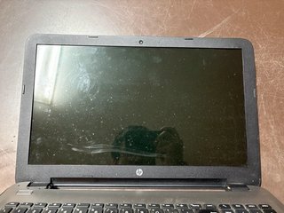 HP Pavilion 15-ay044nl - Non funzionante