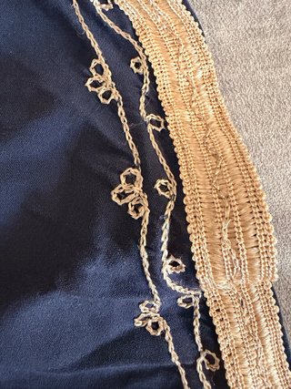 Túnica Marroquí Artesanal Negra y Dorada Talla M