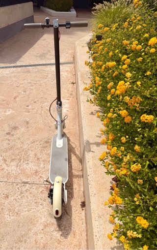 Xiaomi Mi Electric Scooter M365 blanco.