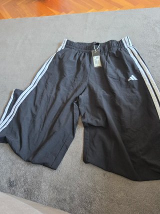Pantalón Adidas Ancho XL Negro a estrenar