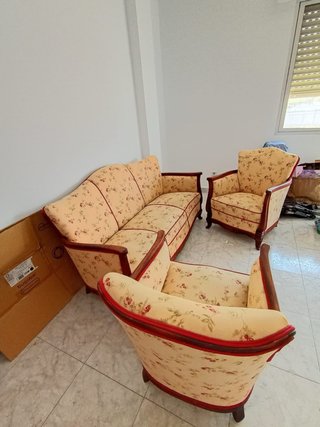 Conjunto sofá y 2 sillones época