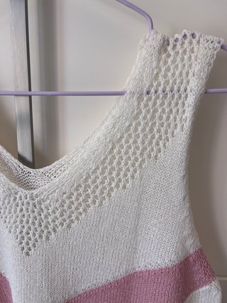 Top punto calado Shein rayas rosa y gris Talla L