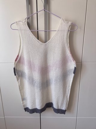 Top punto calado Shein rayas rosa y gris Talla L