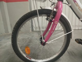 Bicicleta niña a estrenar precio negociable