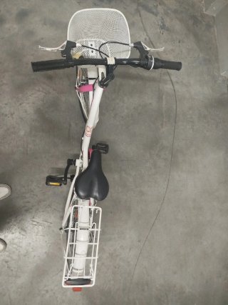 Bicicleta niña a estrenar precio negociable