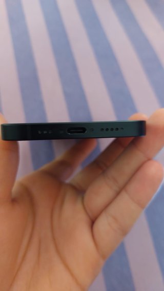 iPhone 16e Negro