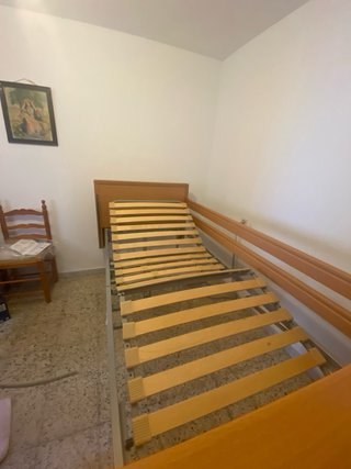 Cama Geriátrica Antares AD980M Manual Usuario