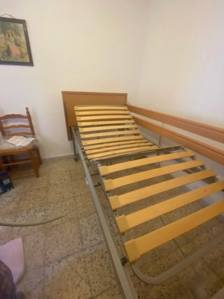 Cama Geriátrica Antares AD980M Manual Usuario
