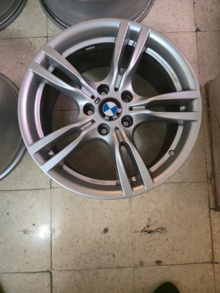 Llantas 18 BMW Star-Spoke 400m (4 unidades)