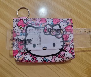 Monedero Hello Kitty rosa y blanco