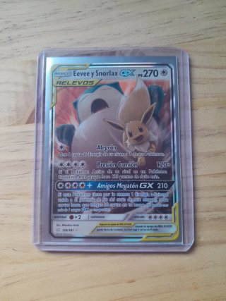 Carta Pokémon GX Eevee y Snorlax