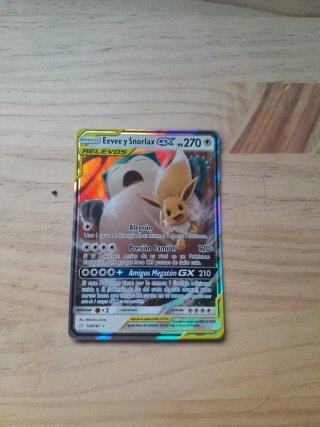 Carta Pokémon GX Eevee y Snorlax