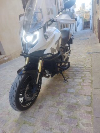 CF Moto 650MT Adventure 12/2022 con 3.000km