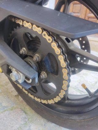 CF Moto 650MT Adventure 12/2022 con 3.000km
