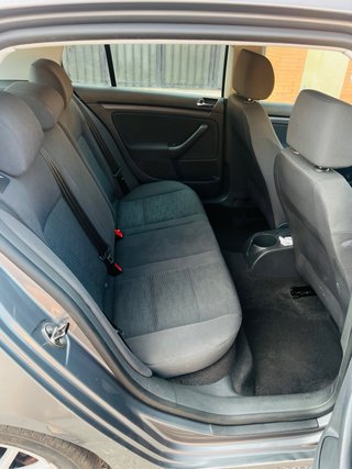 Volkswagen Golf 2005 etiqueta B