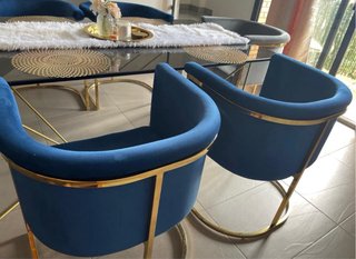 Mesa de comedor mármol negro y dorado, sin sillas