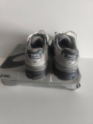 TOGA x ASICS Gel-Cumulus 16 TG Gris/Plata