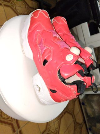 Reebok Instapump Fury OB Neon Cherry