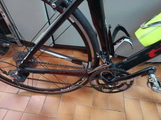 Bicicleta Giant Composite Negra/Roja carbono