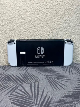 Nintendo Switch V2 + Accesorios