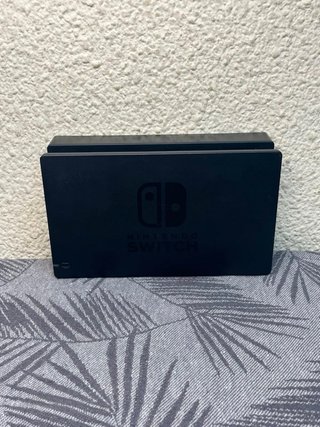 Nintendo Switch V2 + Accesorios
