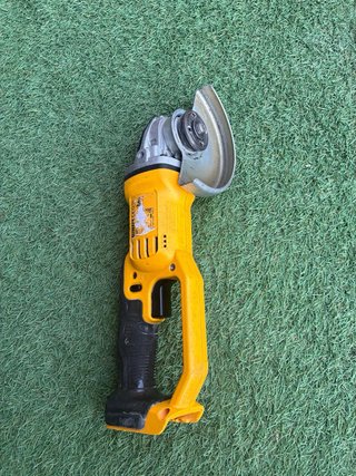 Radial Dewalt