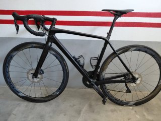 Bici Merida Scultura 8000E Carbono