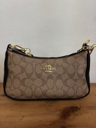 Bolso de hombro Negro y Marrón Dorado (SIN USAR)