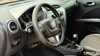 SEAT León 1.6 TDI Style Copa 105 CV | Único propie