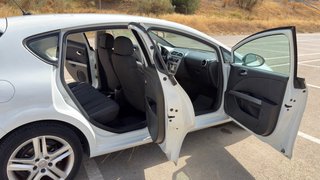 SEAT León 1.6 TDI Style Copa 105 CV | Único propie