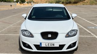 SEAT León 1.6 TDI Style Copa 105 CV | Único propie
