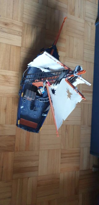 2 Sillas Infantiles Azules.  Con regalo incluido