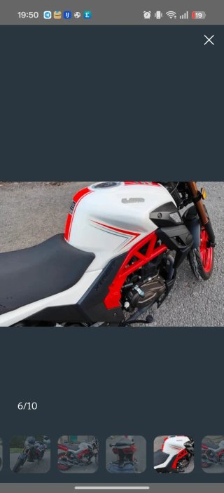 Moto X Street 125 Roja y Blanca