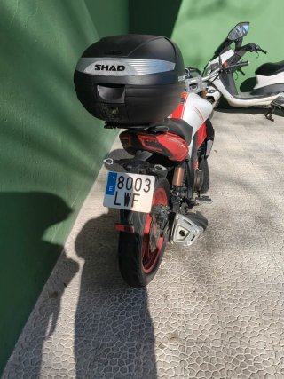 Moto X Street 125 Roja y Blanca