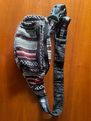 Riñonera con estampado étnico