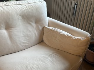 Divano due posti, marca PoltroneSofà, color panna