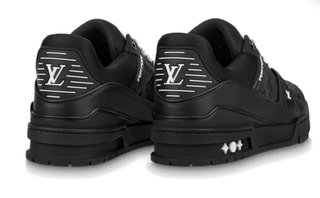 Louis Vuitton Trainer Negras