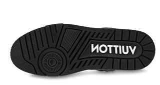 Louis Vuitton Trainer Negras