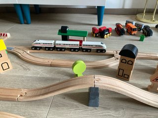 Lote tren madera BRIO e Ikea