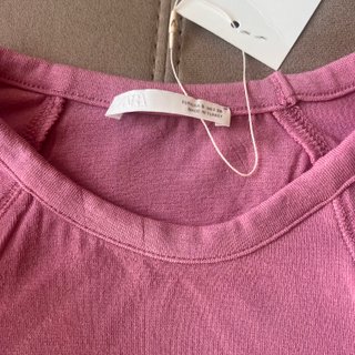 Camiseta Zara rosa manga corta