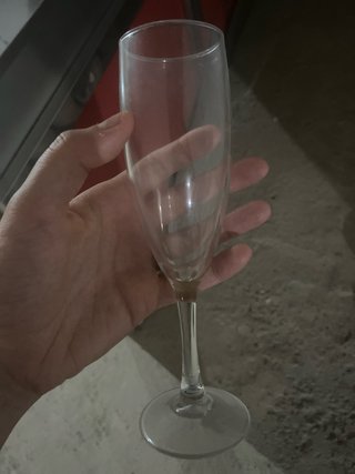 Copa de champán de cristal.